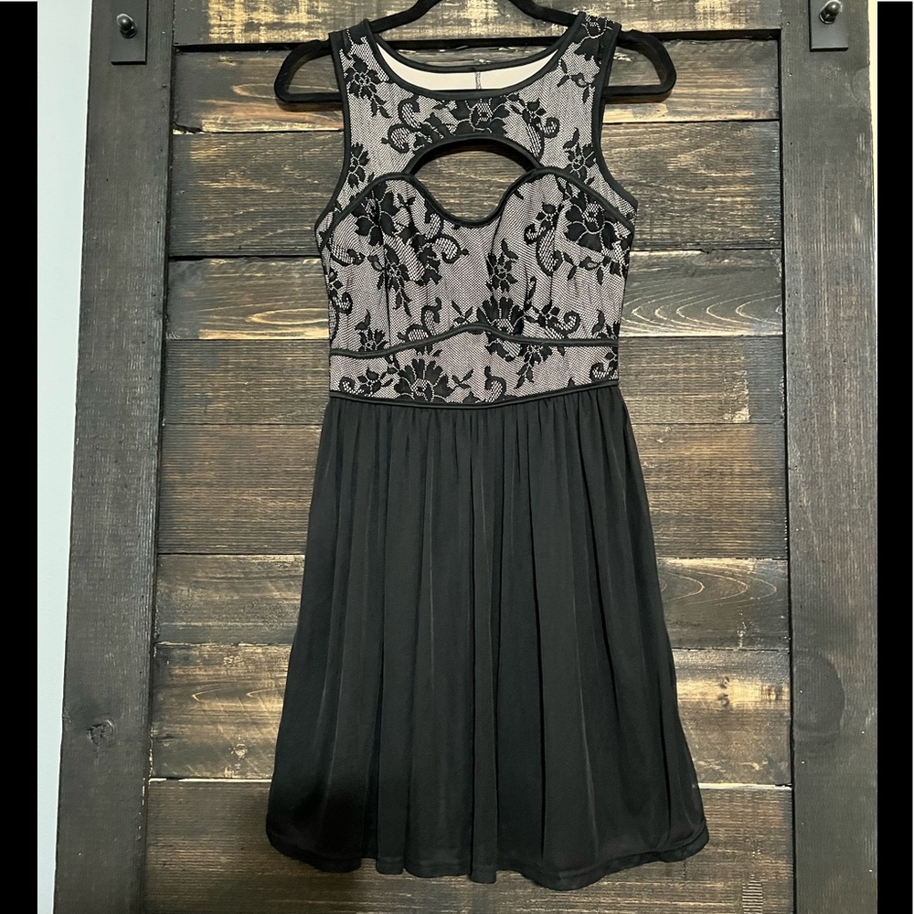 • Mesh Black Cocktail Dress •